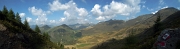 21 Panoramica dal sentiero 208 salito per un tratto fino in cresta...